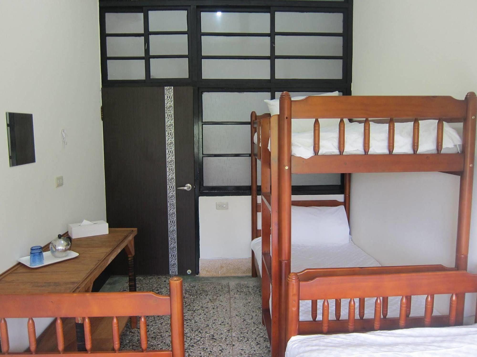Runners' House Taitung Appartement Changbin Buitenkant foto